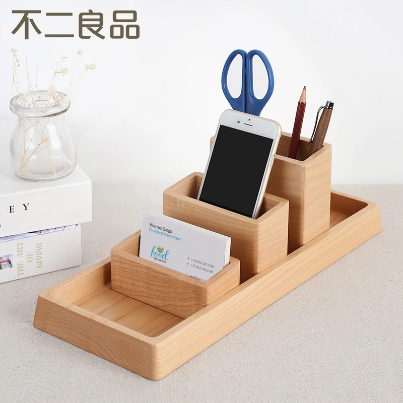 канцелярски из дерева