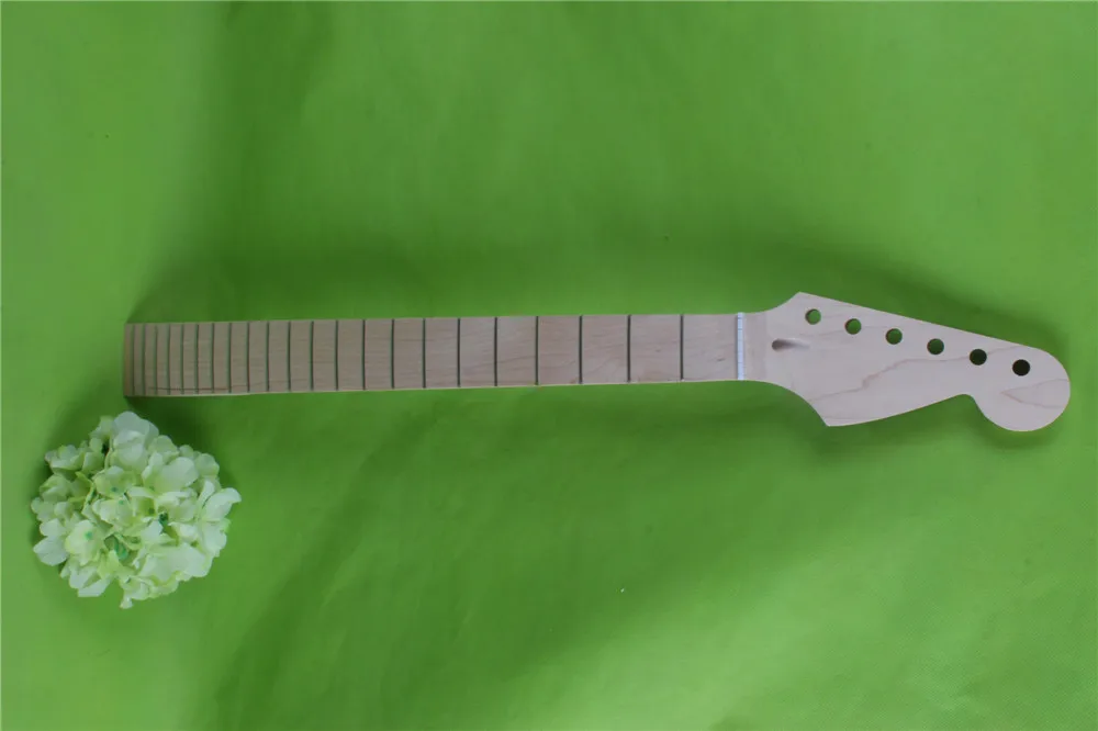 

648 22 FRET Unfinished electric guitar neck maple made and maple fingerboard