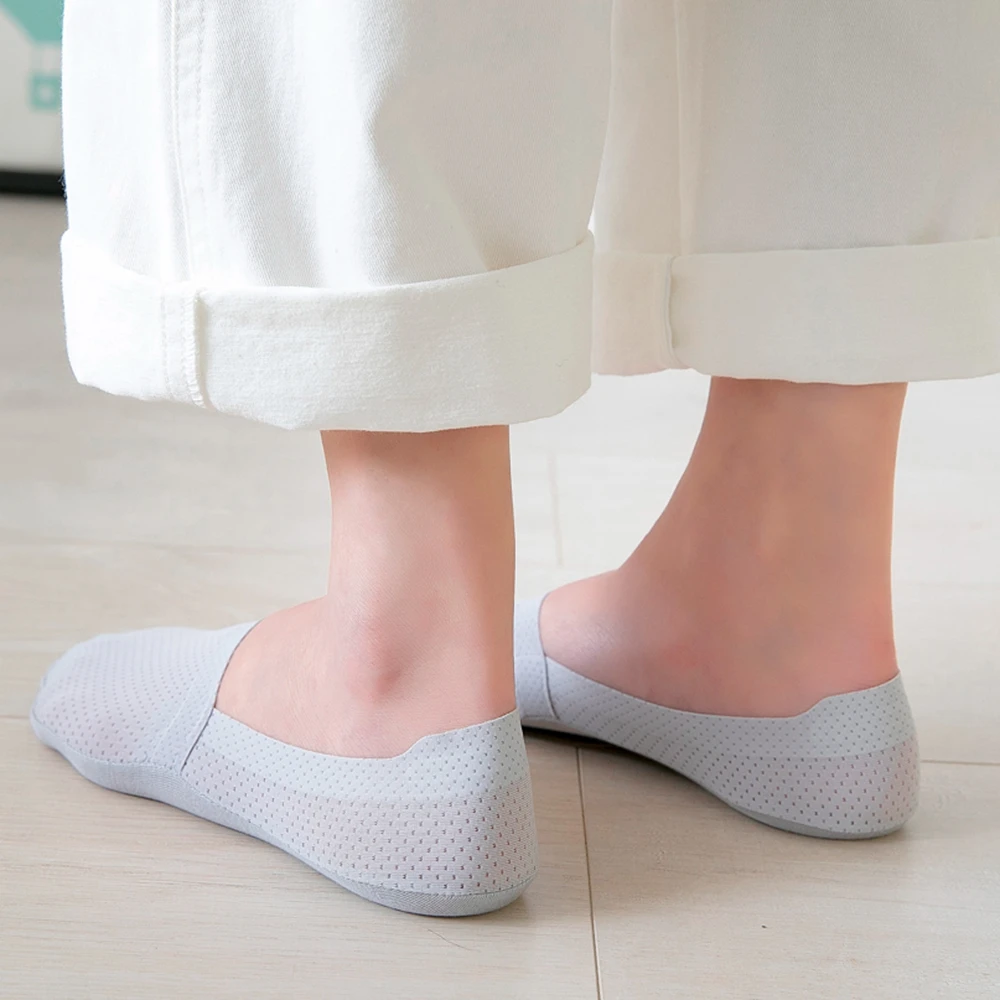 1 пара, модные однотонные женские летние короткие носки с кружевными цветами, дышащие эластичные удобные женские нескользящие невидимые короткие носки