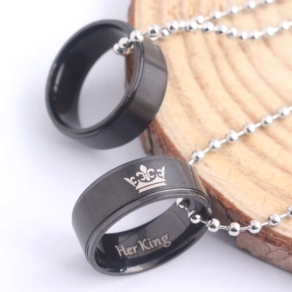 

Couple Necklaces Lover His Queen Her King Crown Letter Black Round Metal Pendant For Women Men Valentine's Day Gift Jewelry