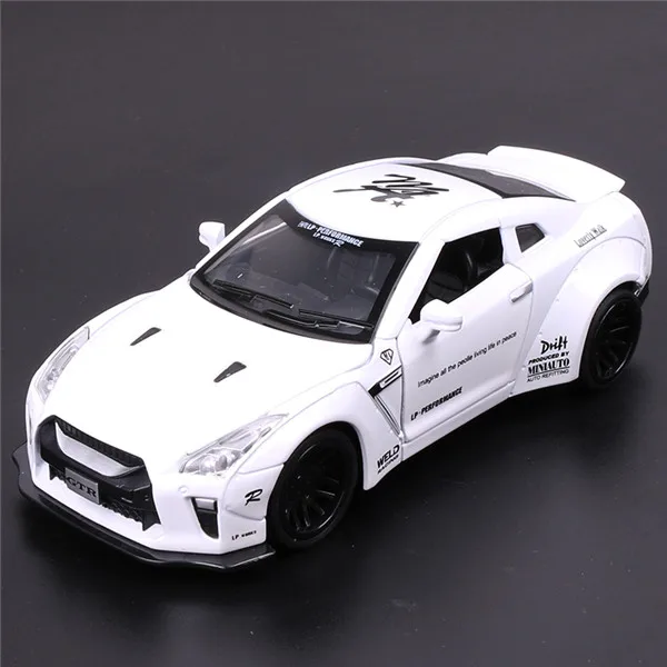 Nissan GRT супер ЗАПУСК модель автомобиля 1:32 моделирование Игрушечная машина из