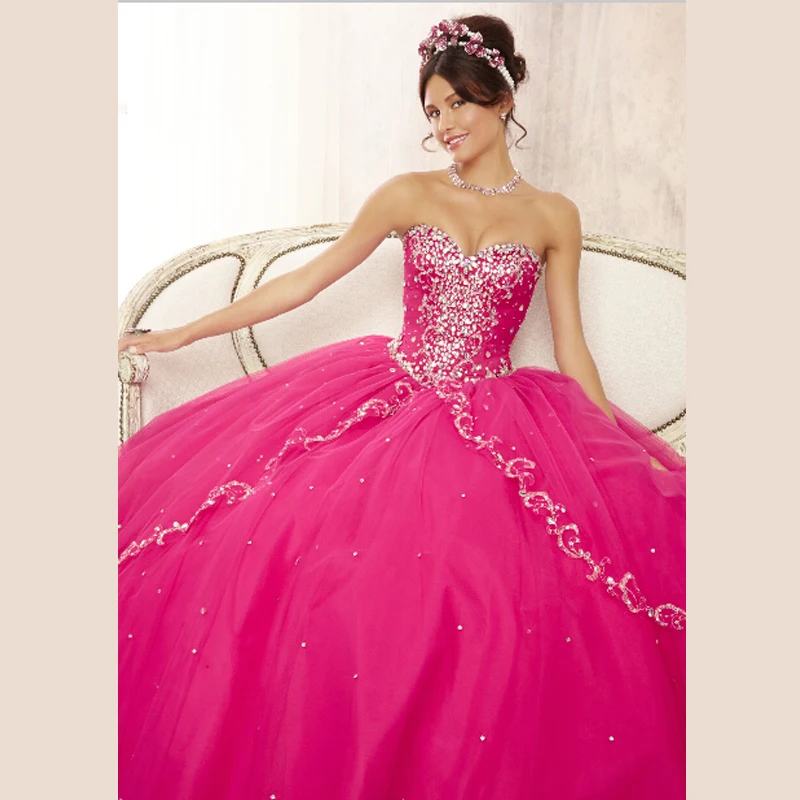 Nuevo concurso de vestidos fiesta fucsia 15 años capas de tul Sweetheart espumoso con cuentas vestido