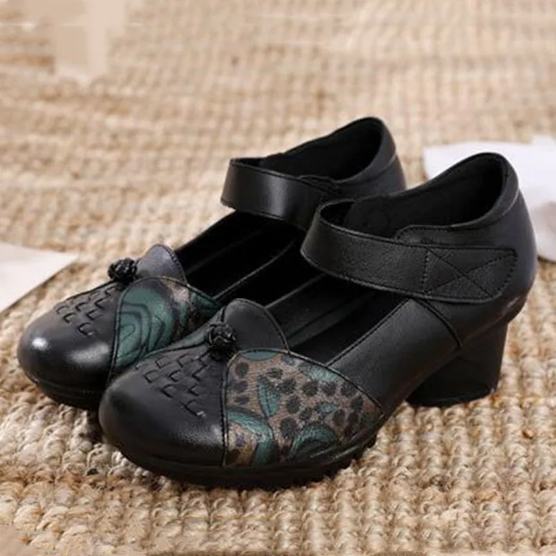 

2019 New Spring Soft Comfortable Women Shoes High Heels Square Dance Mother Shoes Fashion Printing Genuine Leather Shoes