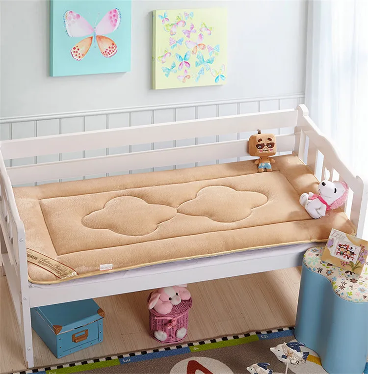 spesifikasi 2018 Baru Fashion Hangat Tunggal Bayi Anak Kasur Bedding Crib Kasur Dual Musim Panas dan Musim Dingin