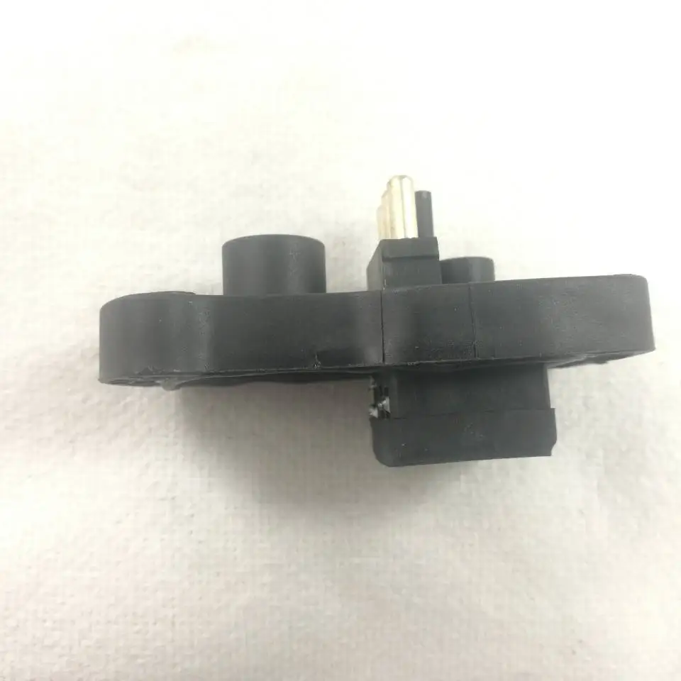THROTTLE-POSITION-SENSOR-FOR-Mercedes-W124-W126-W201-A0000740236-3437224035-3437010039-3-437-224-035-3 (1)