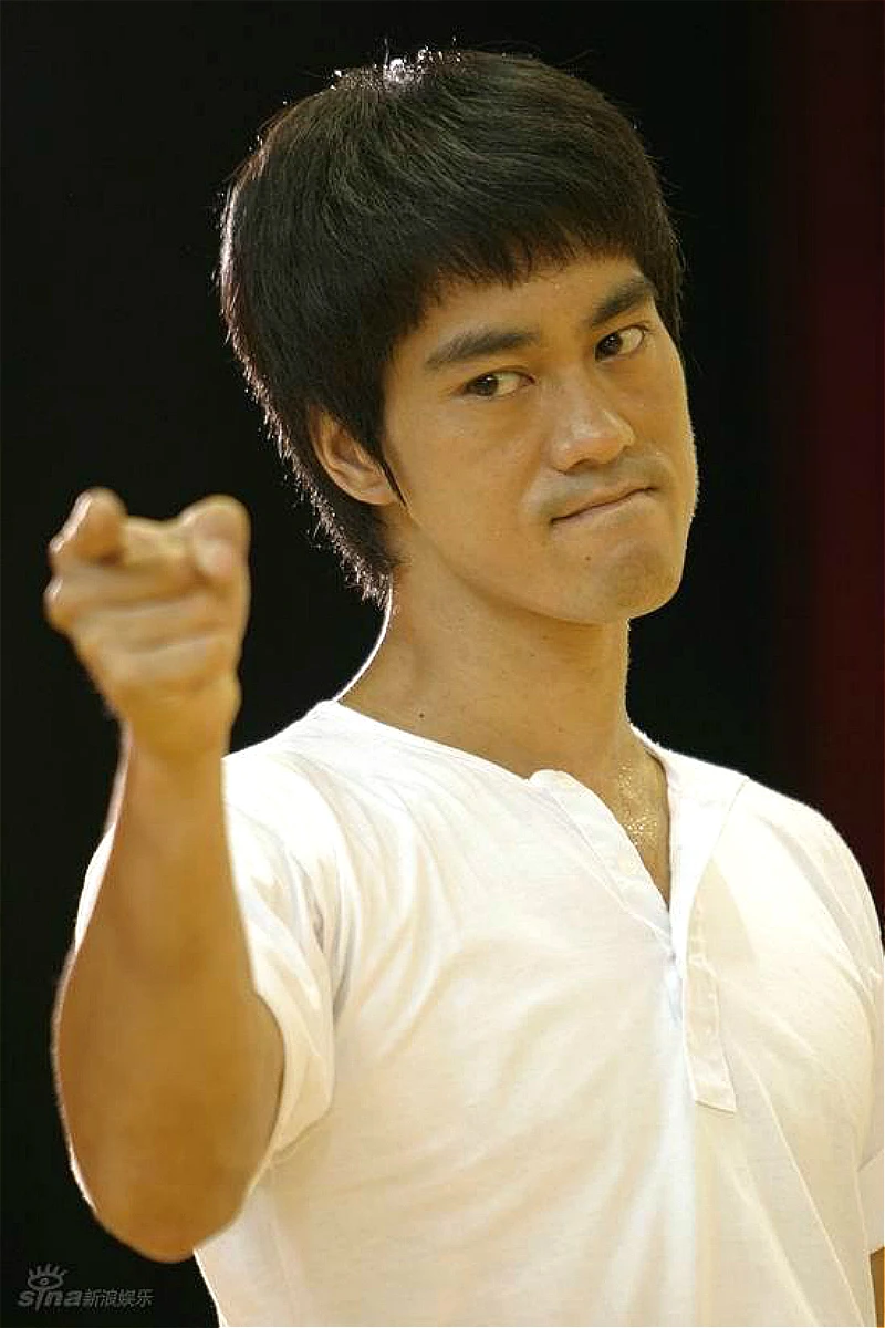 

Cotton Bruce Lee Martial Arts Clothing T-shirt Wing Chun Kung Fu Shirt Short-sleeved Shirt Classic Uniform
