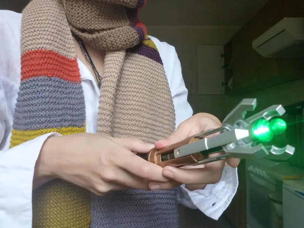 [Топ] Коллекционная игрушечная отвертка Doctor Who 12 Doctor's Sonic Dr. с подсветкой и