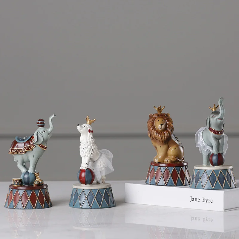 

New Cirque Series Elephant Lion and Animal Resin Decorative Crafts of Children's Room At Home Home Decoration Accessories