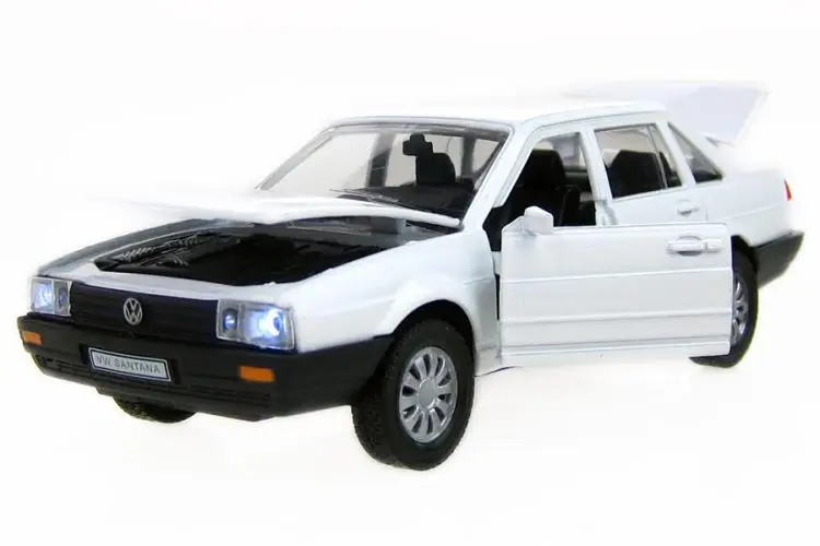 1:32 Масштаб литая под давлением металлическая модель автомобиля для TheVolks wgen SANTANA Коллекционная модель автомобиля игрушка со звуком и светильник - Цвет: Белый