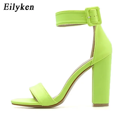 Eilyken/летние флуоресцентные зеленые женские босоножки на высоком каблуке с открытым носком; женские босоножки с ремешком на щиколотке и пряжкой; повседневная обувь; Размеры 35-42 - Цвет: Зеленый
