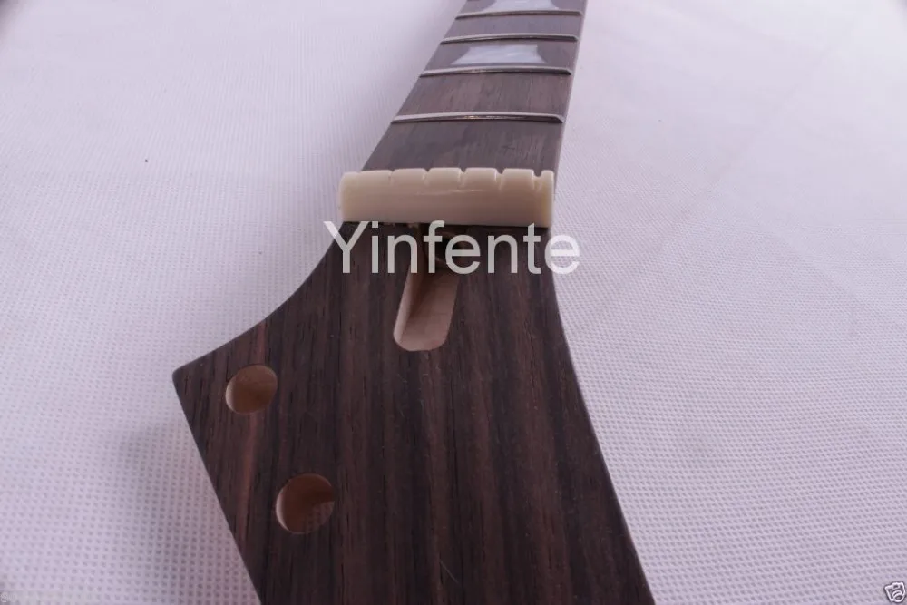 Один левый 22 лада гитары шеи Электрогитара шеи твердой древесины 24,75 '22 лада также есть правая рука
