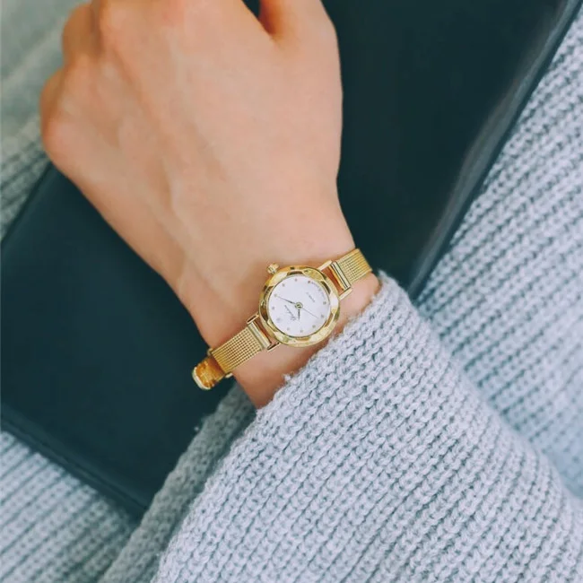 Роскошные модные золотые женские кварцевые часы Топ бренд маленький циферблат женский браслет часы из нержавеющей стали с сетчатым ремешком женские часы - Цвет: Золотой