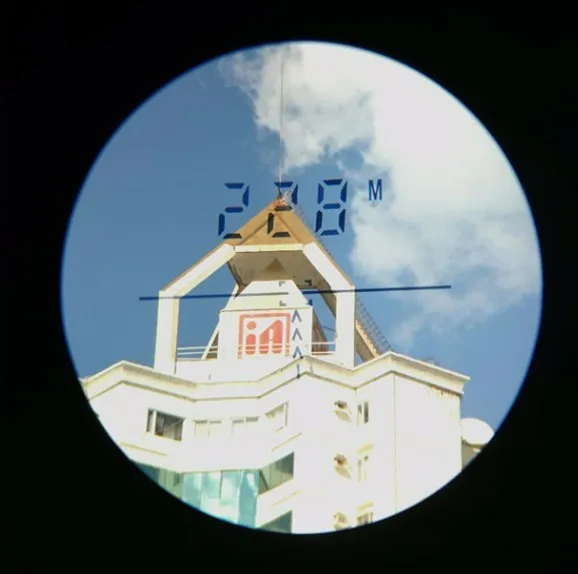 600