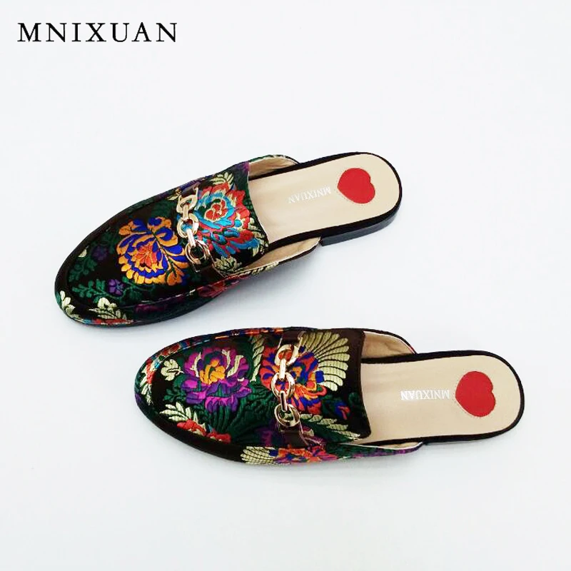 

Silk sandals women high quality handmade flats ladies mules shoes 2019 new summer chaussure femme Closed toe slippers big size