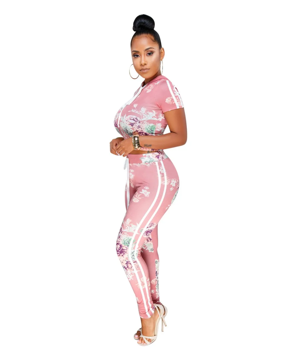 7 -  -  -  -  -  (5) -  -  - 