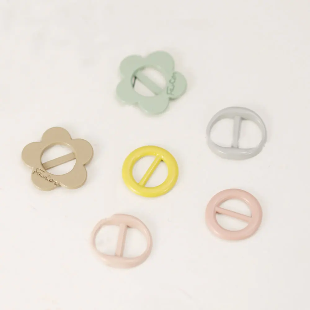 

10pcs Spray Paint Flower Metal Shoe Buckles Belt Buckle For Men/Women/Scarf Apparel Accessories Invitation Ribbon Wed Decoration