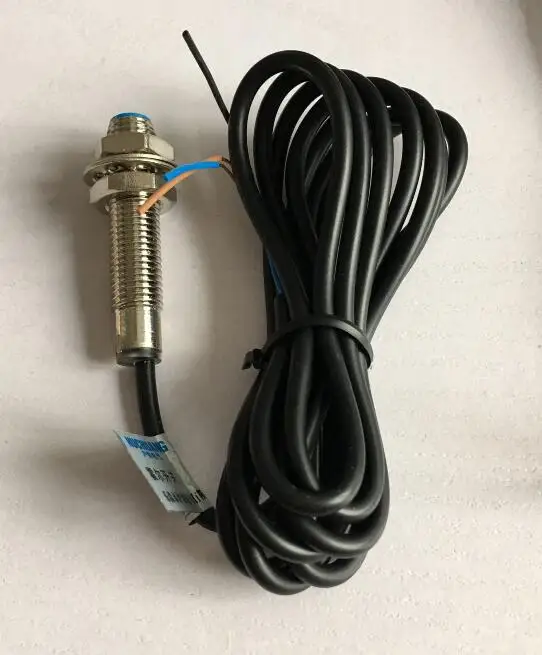 

NJK-5001A Magnetic induction Proximity Switch hall sensor switch M8 DC5-30V 3 wires PNP NO 8mm distance