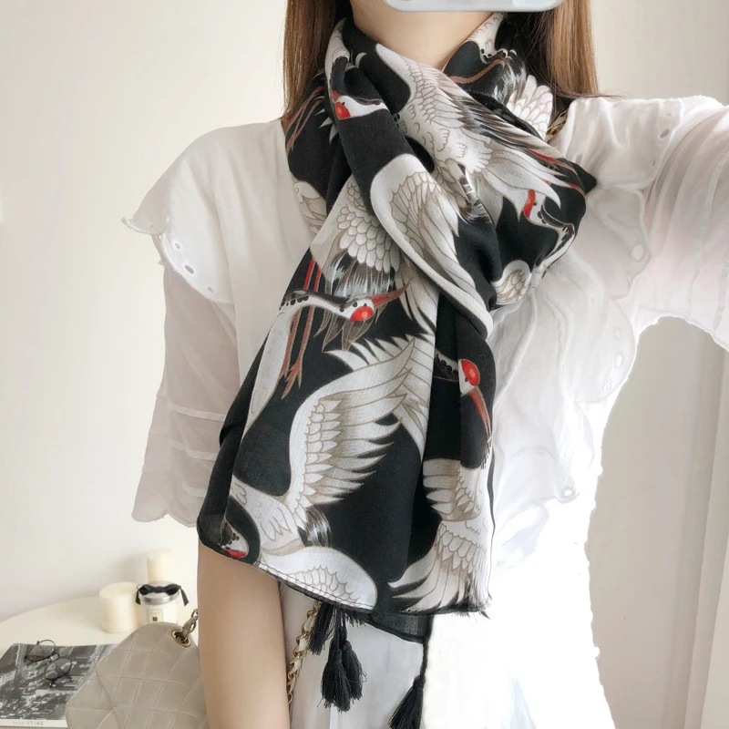 Женский весенне-осенний белый журавль с принтом, большой размер, Женская шаль для путешествий, длинный хлопковый черный шарф с принтом животных с кисточкой