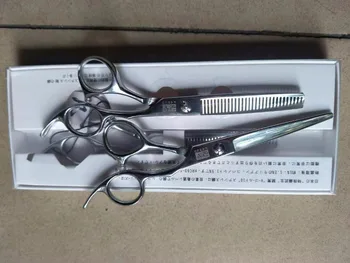 

Xinleyong Pingshear high-quality non-embroidered steel is extremely sharp, excellent hairdresser's