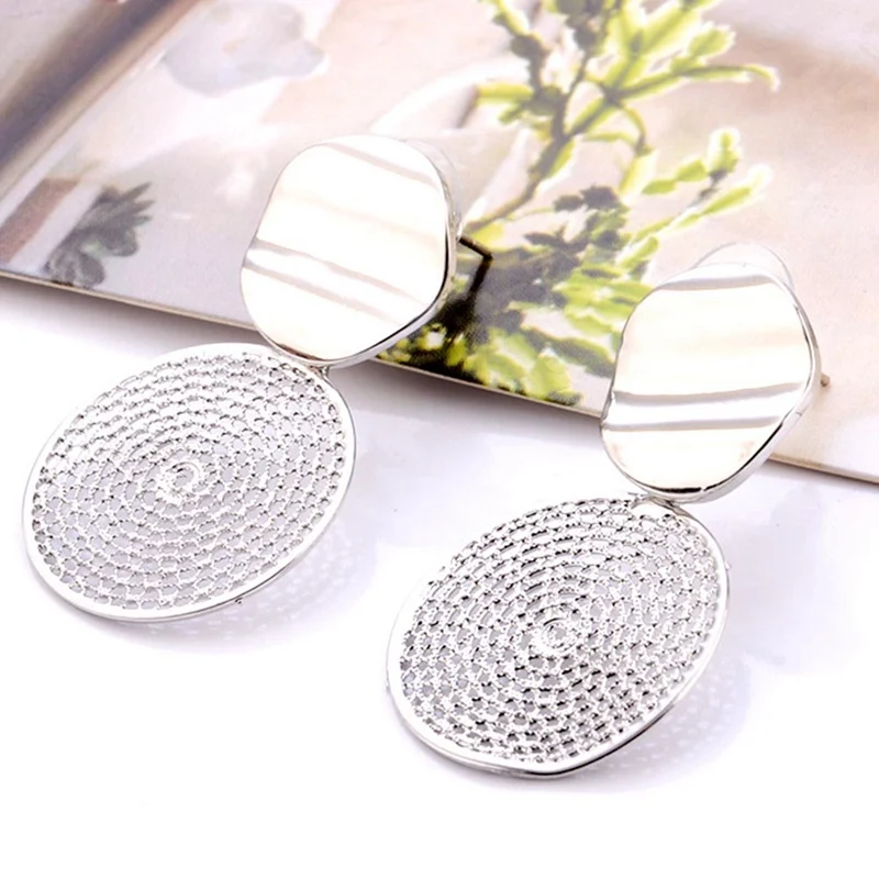 

Hollow Metal Round Dangle Earrings For Women Exaggerate Personality Drop Brincos Boucle D'oreille