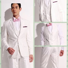 Модный мужской костюм на заказ белого цвета на двух пуговицах, лацкан с тупым углом; комплект из 3 предметов(куртка+ штаны+ жилет+ галстук-бабочка) шаферы мужские костюмы для жениха