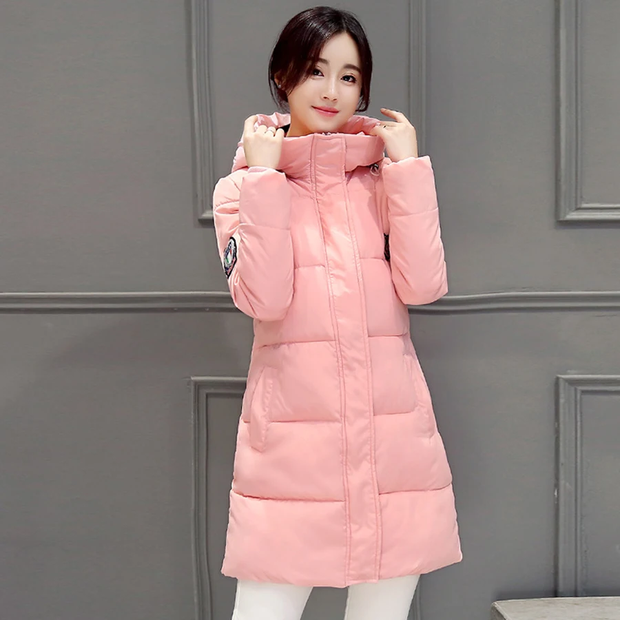 Куртка удлиненная для женщин. Пуховики Кореан стайл. Куртки зимние женские удлиненные. Удлиненная куртка женская зима. Розовый пуховик.