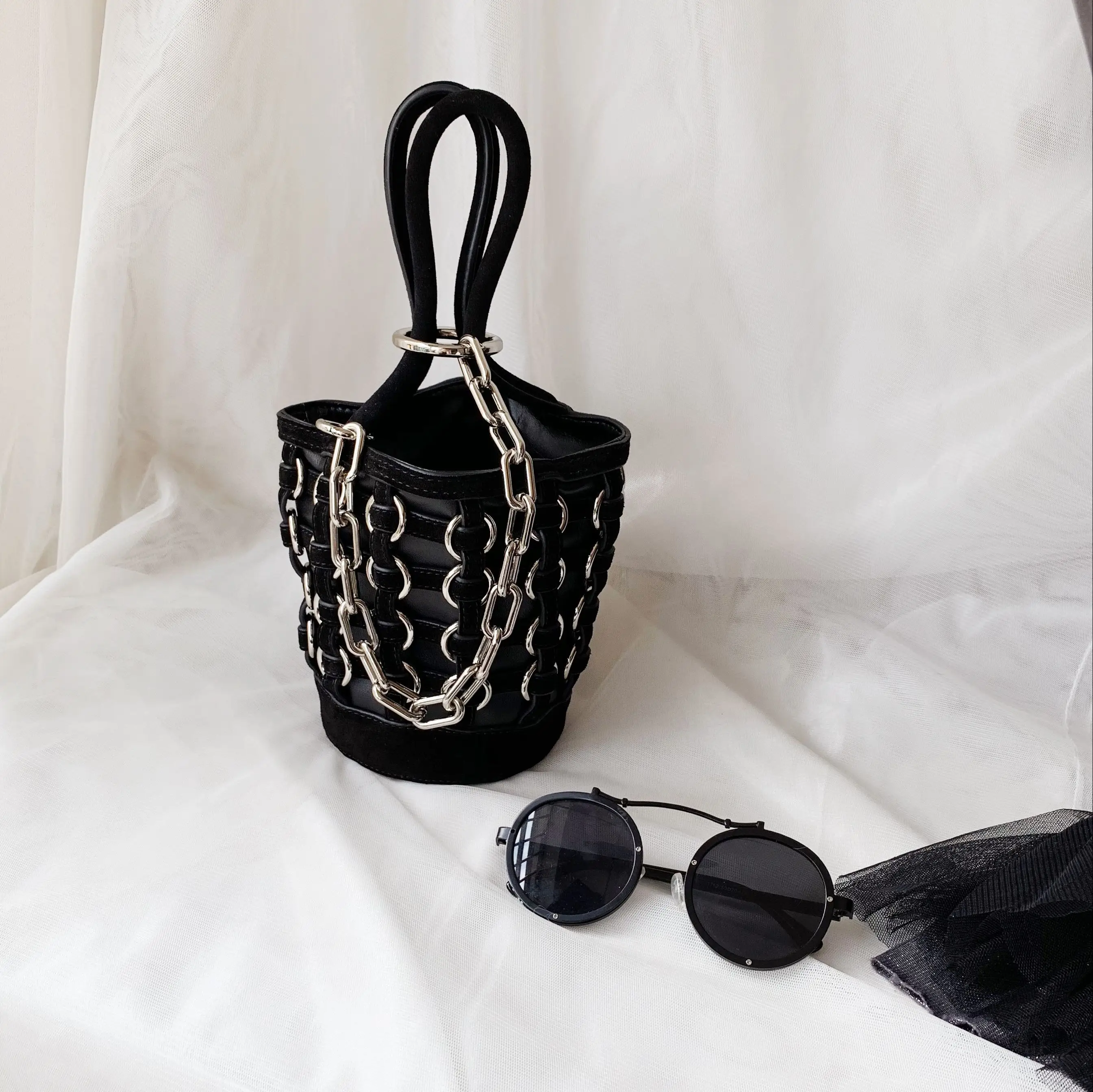 

Real Leather Black Bucket Handbags Hollow Out Metal Mini Handbag Special Design Luxury Women Bags Casual Fashion Handbags