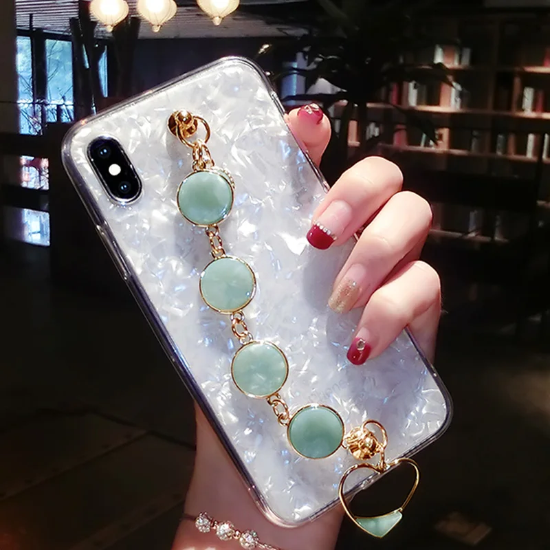 

For iPhone XR XS MAX Bling Crystal Bracelet Tassel Shell Pattern Phone Cases For Apple iPhone X 8 7 6 6S Plus Case Covers