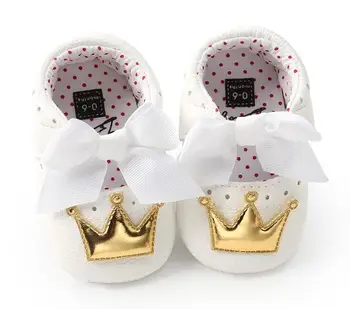 

2020 Spring new style crown princess shoes for toddler baby girls big white bow hard sole newborn baby moccasins shoes