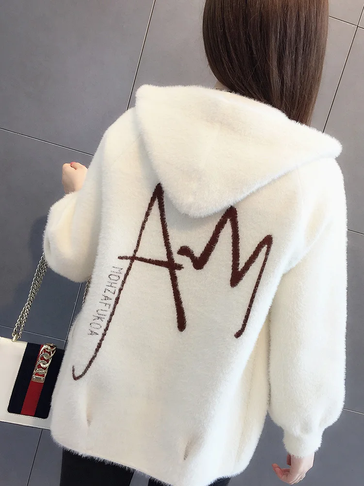 

Autumn dress 2019 new style imitation mink velvet net red sweater cardigan, early autumn sweater jacket, lazy wind.