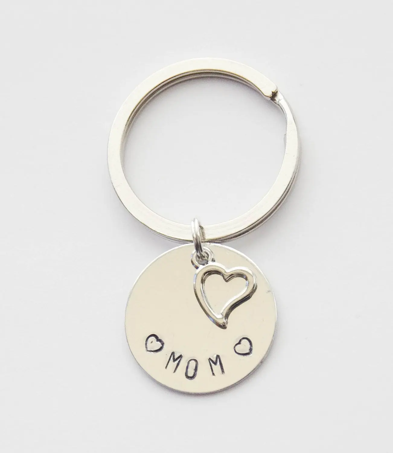 

Mom Keychain, Gift for Mom, Custom Keychain for mom, Mother's Day Gifts, Mom Key Ring, Birthday Gift for Mom
