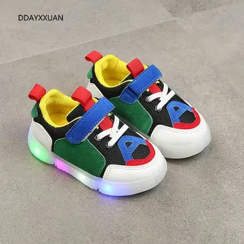 

New Fashion Children's Shoes Glowing Sneakers Lighted Shoes Girls Fashion Kids Casual Shoes With LED Light Baby Girl Comfortable