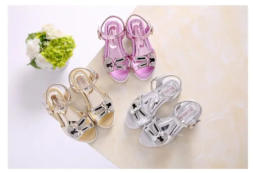 girls sandals (82)