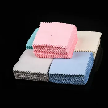 

50pcs 7.5x7.5cm Jewelry Cleaning Cloth Polishing Cloth for Sterling Silver Jewelry Cleaner Random Color