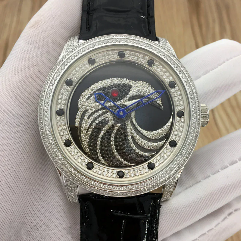 

Qi Xuan_Eagle Time To Run Rotating Personality Watch With 5A Cut Zircon Large Dial Waterproof Quartz Belt Large Men's Watch