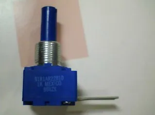 

1pcs Mexico MEXICO potentiometer 9743X model 100K shaft length 22MM