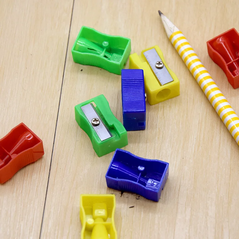 10pcs Simple Style Plastic Pencil Sharpeners Kawaii Chancery Stationery