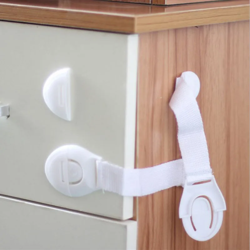 

1Pcs Multi-function Baby Anti-clip Lock Child Cartoon Safety Protection Drawer Lock Baby Protection Plastic Lock Straps