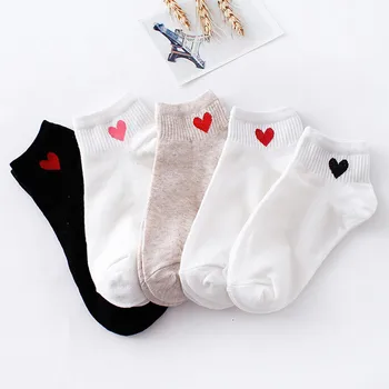 

Donne di Stile giovanile Calzini Ricamo a Forma di Cuore di Modo di Skateboard Calzino A Prova Comodo Elastico Calzini Sox**