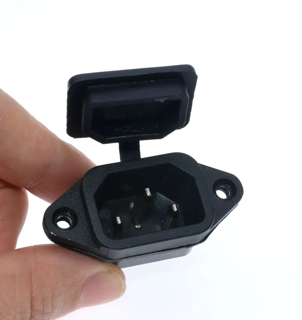 

10A250V AC Power Socket with Rubber waterproof cover