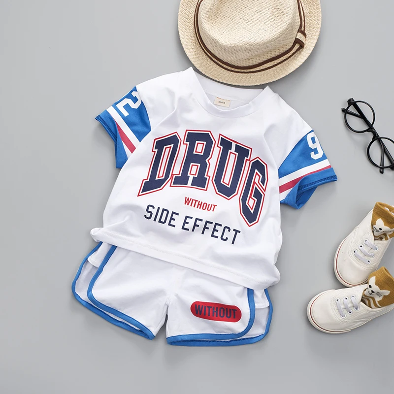Летний комплект спортивной одежды для мальчиков; повседневные футболки и шорты для писем; футбольная форма; баскетбольная детская одежда