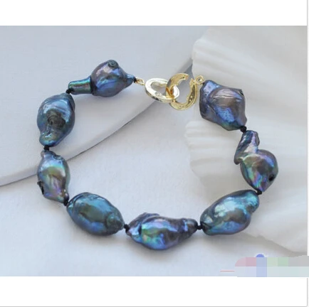 

A P3924 8" 19mm black baroque KESHI REBORN PEARL bracelet
