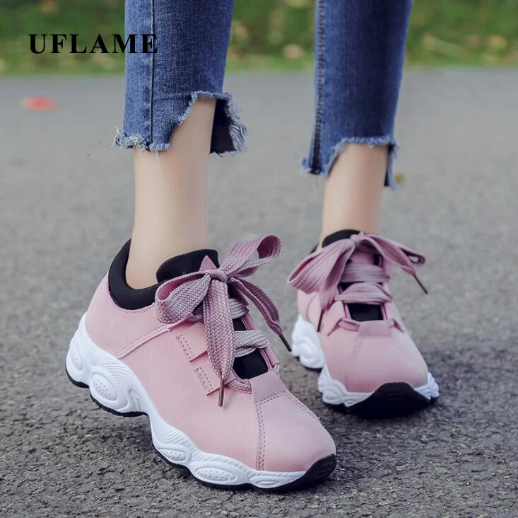 

Popular Women Vulcanized Casual Shoes Breathable Hollow Lace-Up Women Sneakers Platform Sports Running Shoes Summer 2019 Mujer