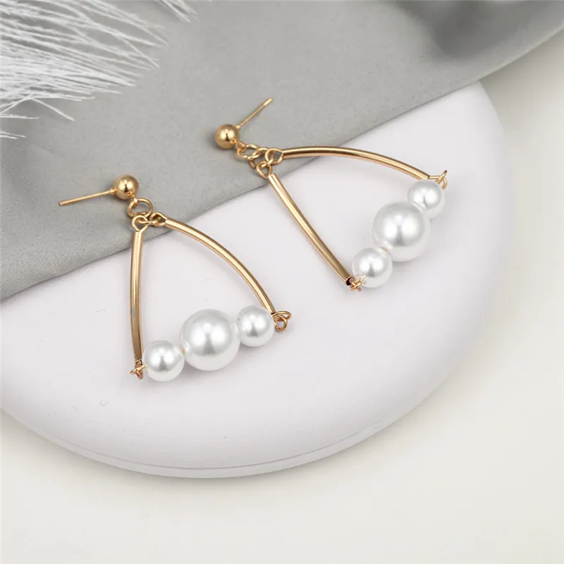 Dominated Women New Fashion Pearl Earrings Personality Metal Geometry Water Drop Exaggerated Drop Earrings Types Jewelry