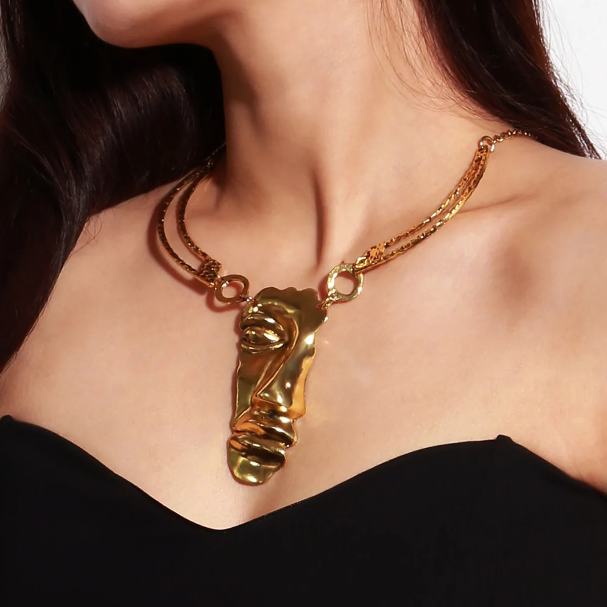 

Exaggerated Goth Big Torn Face Nose Pendant Choker Necklace Women Punk Fashion Jewelry Vintage Statement Collier Female