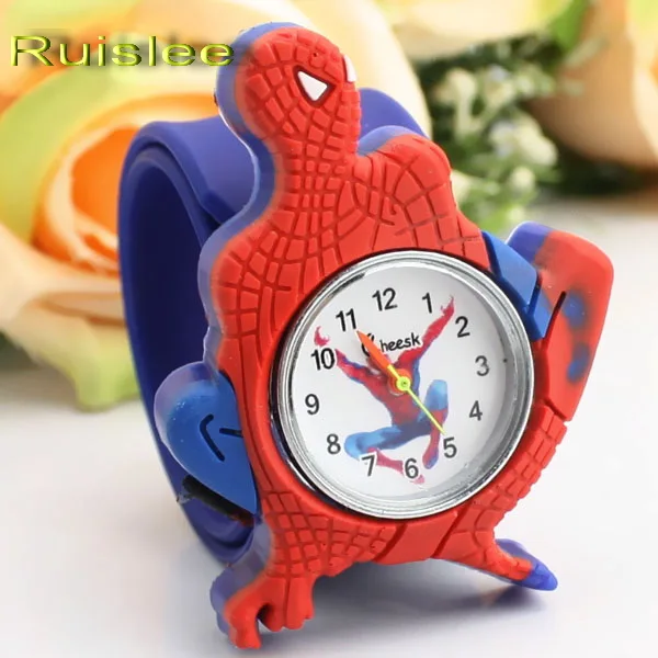 2016 Мультфильм Человек-паук часы Мода Дети Мальчики Дети Студенты Человек-паук спортивные силиконовые часы аналоговые наручные часы