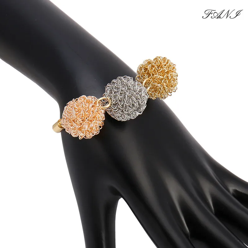 

Fani Brand Luxury Crystal Bracelets For Women Gold Sliver Rose Color Bracelet Bangle Fashion Jewelry For Women customer design