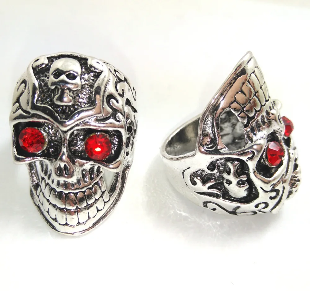 

30 Piece/lot Silver Big Skull Rings Men's Fashion Punk Style Rings Red Eye Gothic Biker Rings Wholesale Jewelry Lot