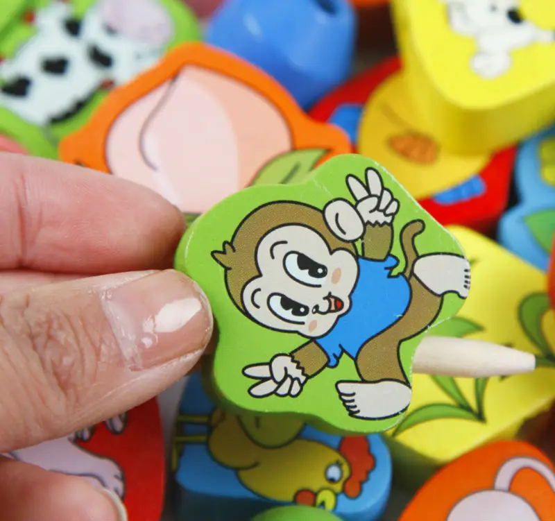 Children's toys, 65 grain of fruit digital bead bead and animal figures,cognitive blocks,a total of two paragraphs, wooden toys Children's toys, 65 grain of fruit digital bead bead and animal figures,cognitive blocks,a total of two paragraphs, wooden toys