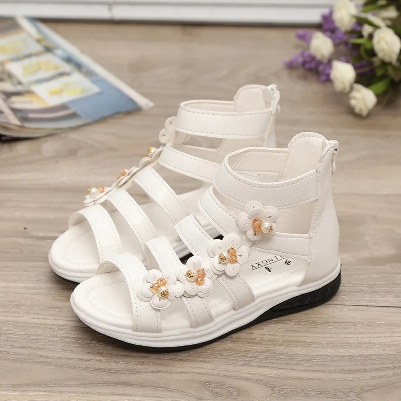 Ladkiyon ke liye sandal Clearance